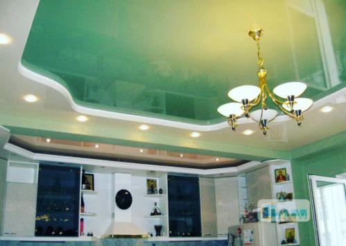 Фото освещения подвесного потолка на кухне