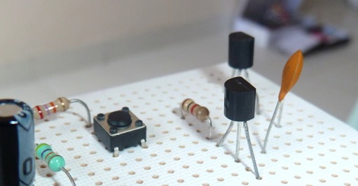 Биполярные транзисторе в электронной схеме